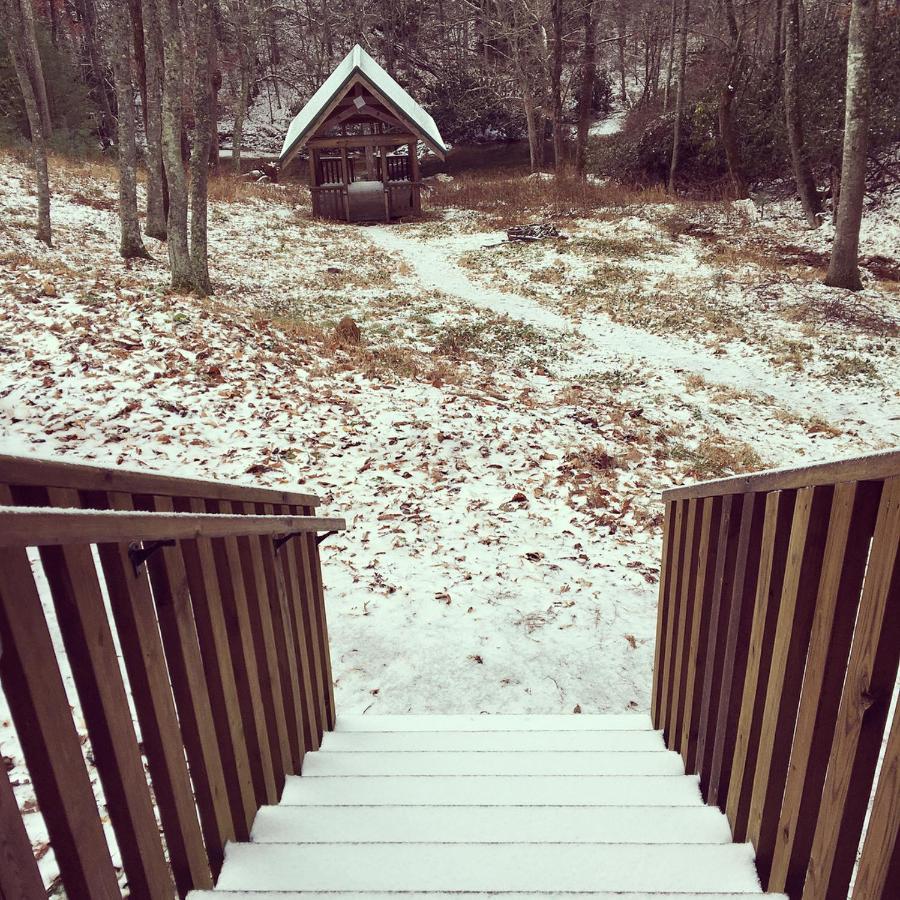 Little River Cabin Спарта Екстер'єр фото